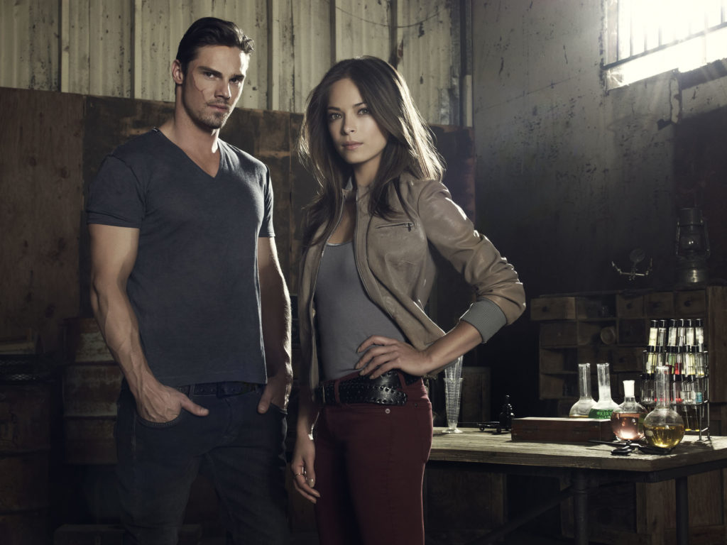 BEAUTY AND THE BEAST Image Number: BB1_2Shot_Lair_0530r.jpg. Pictured (L-R): Jay Ryan as Vincent and Kristin Kreuk as Catherine. Photo Credit: Frank Ockenfels 3/The CW. © 2012 The CW Network, LLC. All rights reserved.